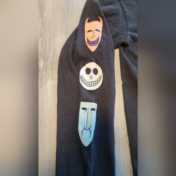 Disney Tim Burton Nightmare Before Christmas Long Sleeve Crop Top - Picture 3 of 4